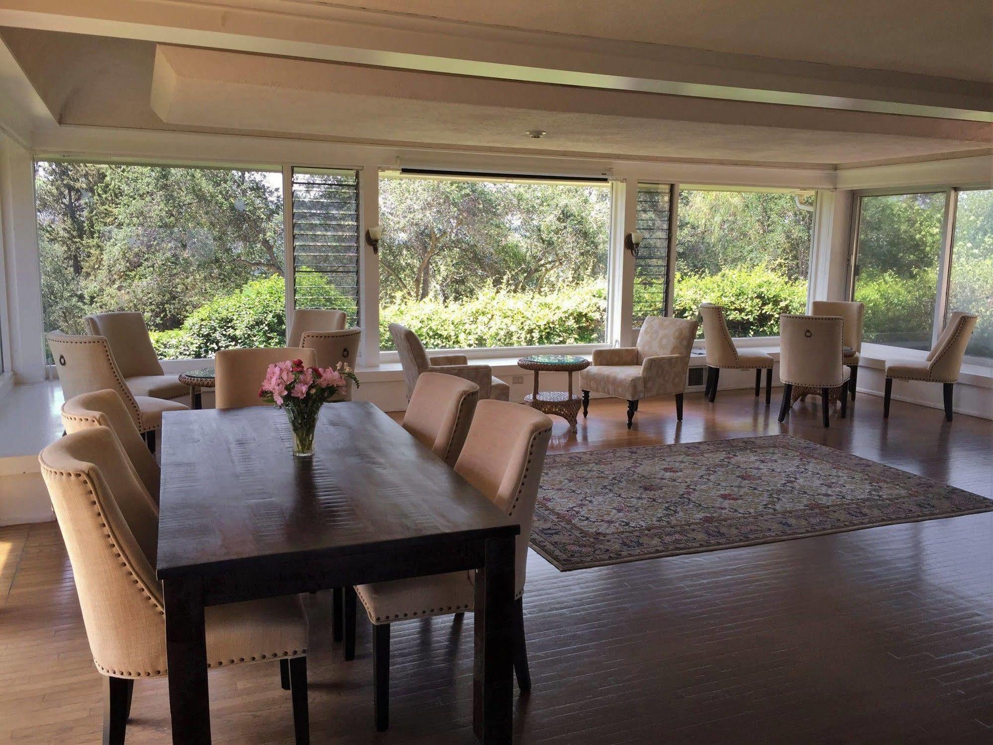 Ojai Retreat & Inn Dış mekan fotoğraf