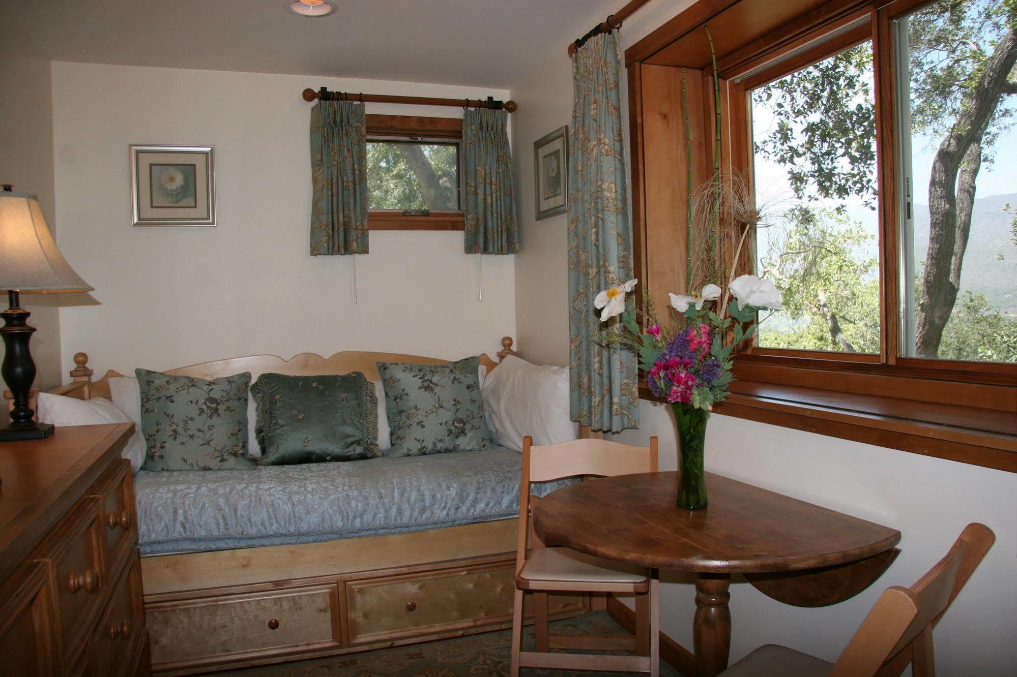 Ojai Retreat & Inn Dış mekan fotoğraf