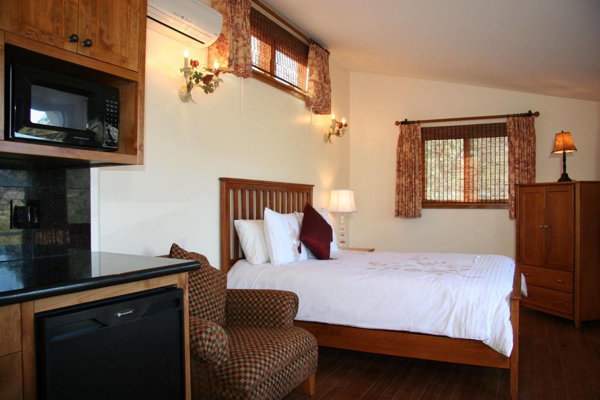 Ojai Retreat & Inn Dış mekan fotoğraf